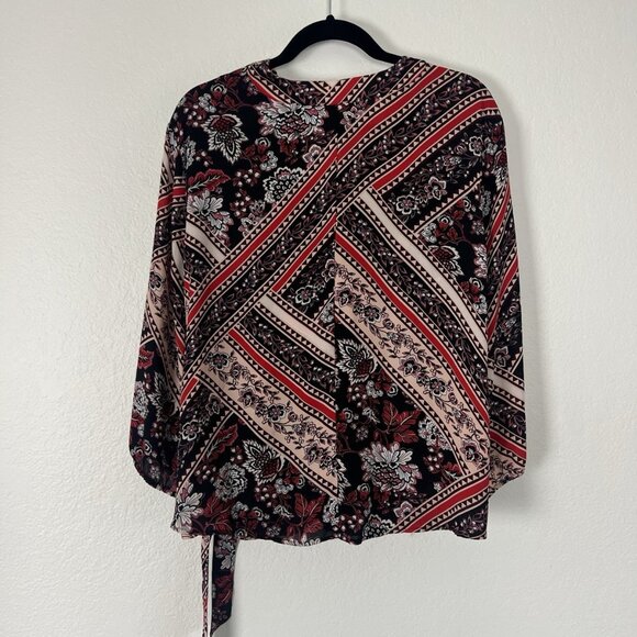 Soho Black & Red Floral Plus Size 2X Faux Wrap Side Tie Blouse Peasant bohemian - Picture 2 of 11